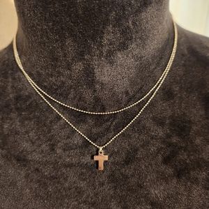 Silver cross necklace 16 inches